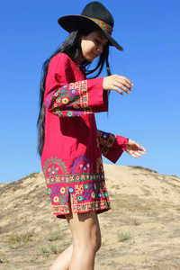 Vestido Túnica con Bordado a Mano de SRJ EXPORTS, Diseño en Línea A, Bordado en Punto de Cruz, Detalle de Espejo, 100% Algodón, Ideal para Tallas Pequeñas/Medianas - Product Image 5