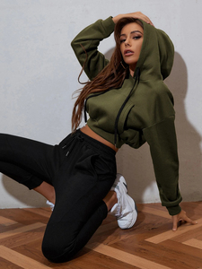 Custom Manufacturers Sell Women's Slim-Fit Hoodies Sweatshirts Long Sleeves Crop Top Hoodie with Embossed Printing Made Fleece - Product Image 3