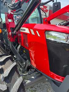 Tractor Agrícola Massey Ferguson 4710 Diésel de Servicio Pesado 4x4 Económico con Cargador Frontal para Uso Comercial - Product Image 2