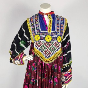 Robe régionale afghane de haute qualité pour femmes nouveau Design robe Kuchi afghane brodée à manches longues en bas quantité minimale de commande - Product Image 4