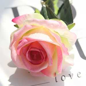 <span class=keywords><strong>Rose</strong></span> artificielle en latex à toucher réel, tige unique, pour décoration intérieure/extérieure, Fête des Mères, Nouvel An Chinois, Thanksgiving - Vente chaude - Product Image 4