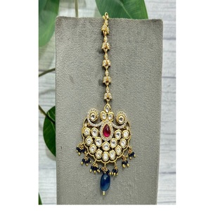 Tikka en laiton plaqué or de qualité supérieure, aspect pierre, finition Kundan, pour femmes et filles, pour les occasions de fête et de mariage - Product Image 2