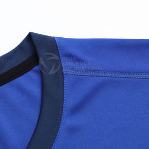 Uniforme de fútbol al por mayor mezcla de poliéster de diseño personalizado para niños y adultos uniforme de fútbol duradero - Product Image 2