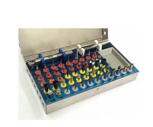 Kit de 50 piezas de implante universal - Product Image 1