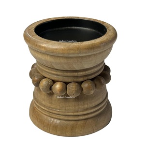 Portavelas de pilar cuadrado rústico hecho de madera maciza, portavelas de madera de estilo Vintage hecho a mano para decoración del hogar y eventos - Product Image 2