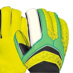 Gants de gardien de but légers de nouveau style à des fins de match et d'entraînement Design et logo personnalisés - Product Image 3
