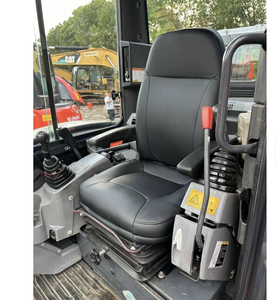 Used Kubotas Kx163 Excavator Kubotas Used Excavators Rubber Pads Thumb <b>Clips</b> U35 U55-4 U30 KX135 KX165 CE for sale - Product Image 5