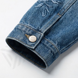 Vêtements d'été pour femmes Coupe ajustée Boutonnage manches longues Casual Streetwear Vestes en jean courtes Couleur personnalisée Vêtements d'extérieur élégants - Product Image 6