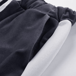 Survêtement pour homme en velours de velours premium, bande latérale contrastée, mode streetwear, logo personnalisé, évacuation de l'humidité, respirant, luxe - Product Image 4