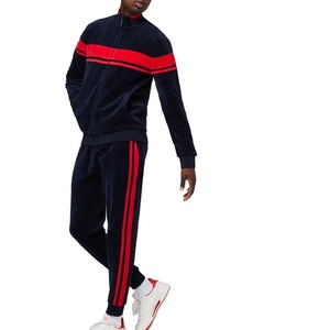 ชุดวอร์มผ้ากำมะหยี่สำหรับผู้ชายชุดวิ่งเข้ารูปเข้ารูปผ้ากำมะหยี่แฟชั่นดีไซน์แบบกำหนดเอง - Product Image 1