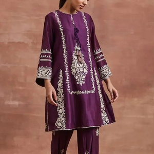 Hermoso trabajo de bordado indio/pakistaní en vestido Salwar Kurta y con cuentas de cristal, piedra, trabajo dabka para ropa de fiesta @ 2024 - Product Image 1