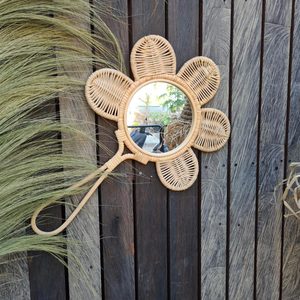 Espejo de ratán hecho a mano con forma de flor para colgar en la pared, estilo bohemio ecológico, diseño rústico, venta al por mayor de Vietnam, uso decorativo - Product Image 4