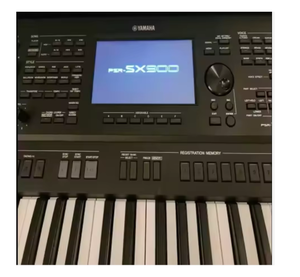 คีย์บอร์ดเปียโน Yamaha PSR SX900 Arranger Workstation สภาพดีเยี่ยม ขายดีที่สุด - Product Image 1