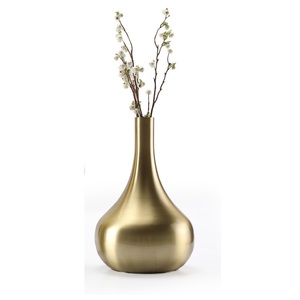 Customized Elegant Flower Vase in New Design Handmade Flower Pot for Home Decoration Metal Planters Modern Flower Vase - Product Image 1