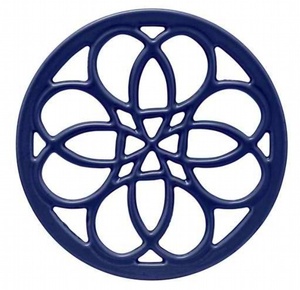 Trivet élégant en acier inoxydable offrant un support stable pour les ustensiles de cuisine chauds, les casseroles, les poêles, les assiettes, les bols, les tables, les comptoirs - Product Image 5