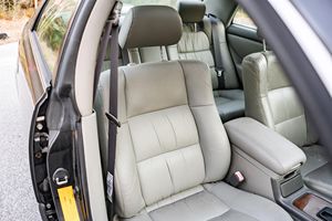 Lexus ES 300 d'occasion en bon état, 44 700 miles, moteur V6, provenance sud-état-unitaire, non modifiée, sans réserve - Product Image 5
