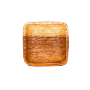 Posavasos de nogal Set Posavasos de madera personalizados para regalos de inauguración de la casa por Crescent Crafts - Product Image 3