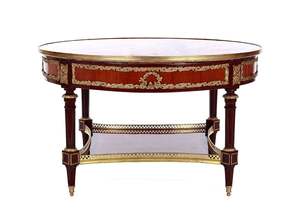 Mesa de Centro Rectangular de Lujo con Tapa de Mármol Beige Claro y Patas Acanaladas con Hoja de Oro Antigua para Salas de Estar Clásicas - Product Image 3