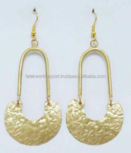 Costum Wholesale Fashionable Brass <b>Earring</b> Natural Finish Beautiful Look Trendy Designer Tops Handmade <b>Earrings</b> By FWE - Product Image 1