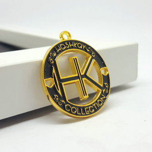 Badge rectangulaire en alliage de zinc avec finition peinte pour la décoration de vêtements - Product Image 4