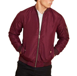 Chaqueta Bomber de Nylon Ecológica Impermeable con Cuello Alto y Logotipo Personalizado para Hombre, Estilo Urbano, Venta al Por Mayor Invierno 2025 - Product Image 1