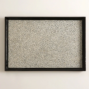 ถาดสี่เหลี่ยมฝังเปลือกไข่ดีไซน์จากญี่ปุ่นพร้อมที่จับถาดเสิร์ฟทำมือแบบเวียดนาม - Product Image 5