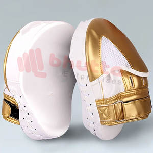 Fabricant pakistanais Vente en gros Coussinets de mise au point de haute qualité pour coup de pied de boxe Mitaines de mise au point en cuir PU brillant - Product Image 1