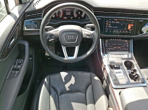 Seminuevo Clean 2024 Aud-i Q7 Premium Plus - Product Image 3