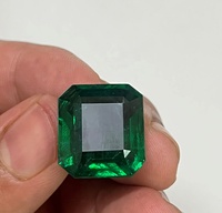 Natürlich Unbehandelter 21,96 Karat Großer Seltener Feiner AAA+ Qualität Smaragdschliff Sambischer Smaragd mit Farbspiel Lebhaftes Grün IGI Zertifiziert