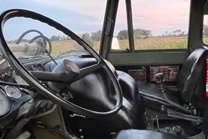 พร้อมขับขี่ - รถพวงมาลัยซ้ายมือสอง |   พวงมาลัยขวา |   รถบรรทุกฟรีทไลเนอร์ ยูนิม็อก รุ่น FLU419 ปี 1990 - Product Image 4