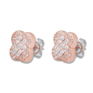 Boucles d'oreilles élégantes en argent sterling 925 D couleur VVS Moissanite avec diamant, fleur certifiée IGI-conçue pour cadeau en argent - Product Image 6