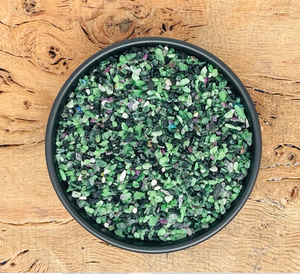 Grava al por mayor 5-7mm piedras y cristales gravas natural rubí zoisita cristal piedras preciosas Chips para la venta - Product Image 4