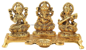 Pièce maîtresse en métal antique Laxmi Ganesh Saraswati Diyas Home Decor avec mèche à huile pour Diwali Wedding Corporate Gift Return Gift - Product Image 4