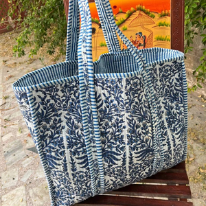 Jaipuri Style bohème femmes sac à bandoulière main bloc imprimé coton indien Kantha matelassé double poignée conception pour le voyage - Product Image 1
