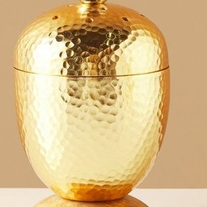 Quemador de Incienso Árabe de Lujo con Tapa, Acabado Dorado Martillado y Base de Madera, Quemador de Ramadán Más Vendido, Decoración del Hogar de Oriente Medio - Product Image 5