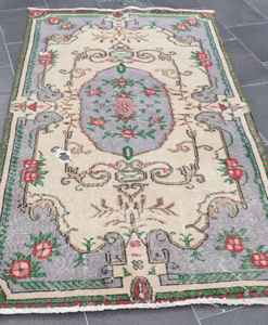 Vintage Anatolian Wool Rug <b>Small</b> Bohemian Oushak Doormat Turkish Tribal Area Rug Decor Original Vintage Style - Product Image 4