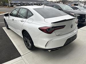 Acura TLX SH-AWD 2023, transmission intégrale, moteur essence 2L I-4, boîte automatique, berline - Product Image 4