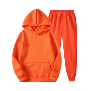 Vente en gros Ensemble de vêtements de sport pour hommes Conception personnalisée Ensemble de jogging deux pièces Confortable Tenue décontractée Respirant Piste à capuche Hiver - Product Image 1