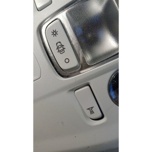 Luz de Cortesía Delantera para PEUGEOT Serie 208 9848693080 EB2ADT-HN-HN05 (19>) - Product Image 2