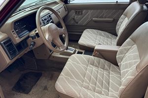 Oferta con Descuento, Mazda B2600i LE-5 Usada de 1992, Bajo Kilometraje - Product Image 4