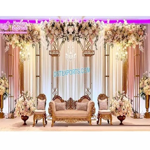 Arche de mariage occidentale en métal pour la décoration de la scène. - Product Image 1