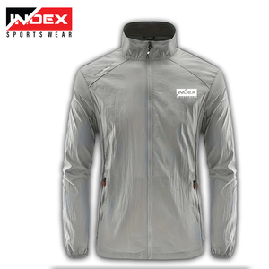 Ropa de calle de alta calidad 100% cortavientos de nailon con bolsillos con cremallera para hombre chaquetas con capucha con logotipo y diseño personalizados - Product Image 2