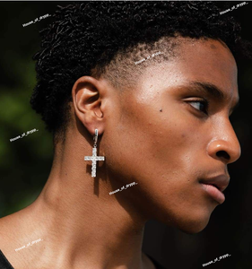 Pendientes de Diamante Moissanite con Corte Princesa y Engaste de Púas, Pendientes Colgantes de Cruz de Lujo para Hombre - Product Image 2