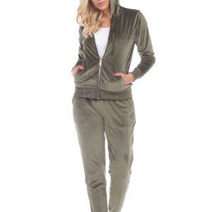 Chándal de terciopelo de talla grande Premium para mujer, moderno y cómodo, uso durante todo el día, ligero y transpirable para la temporada de invierno - Product Image 3