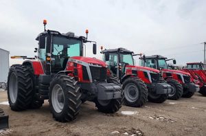 2023 Tractor Massey Ferguson 185, 65 caballos de fuerza, propulsado por Perkinns Diesel. - Product Image 5