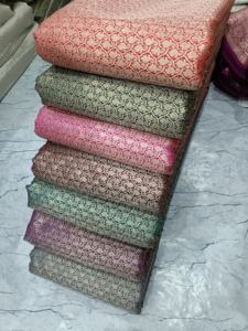 Tissu jacquard brocart durable pour vêtements et ameublement haut de gamme Tissage solide et motifs vibrants pour commandes en gros - Product Image 3