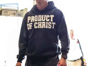 เสื้อฮู้ดดี้ผู้ชายแบบหนาพิเศษ สไตล์วินเทจ ล้างสีแบบแอซิดวอช ตกแต่งด้วยแพทช์ปักลายแมงมุม สั่งทำขายส่งได้ - Product Image 6