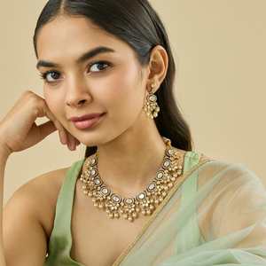 Kundan Necklace 182307 Elegant <b>Wedding</b> <b>Accessory</b> - Product Image 1