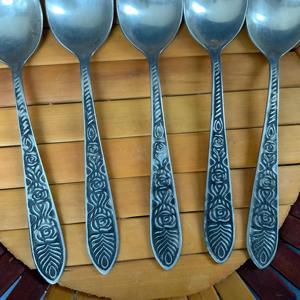 Cuchara con acabado plateado con patrón Floral Vintage, cuchara de té clásica elegante de acero inoxidable, perfecta para uso en cocina y comedor - Product Image 5