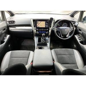Utilisé pour Toyota Alphard Hybrid 4L Automatique Wagon - Product Image 2